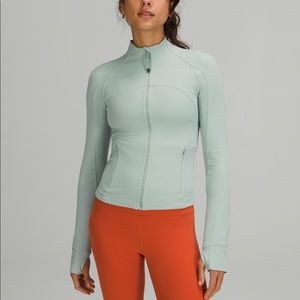 Lululemon CROPPED Define Jacket Nulu Silver Blue